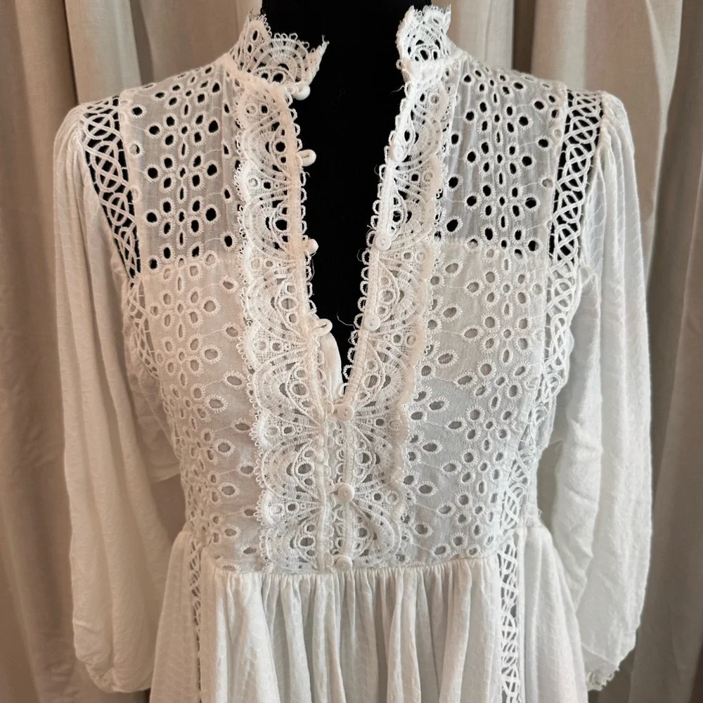 Vici White Eyelet Lace Long Sleeve Mini Dress - Picture 2 of 4